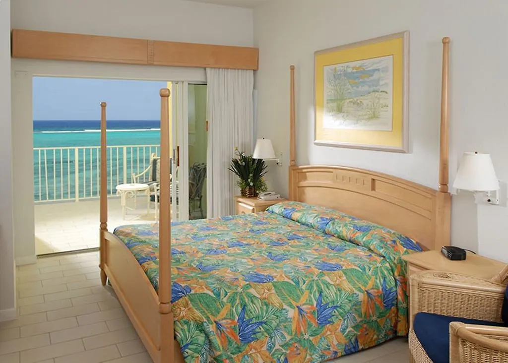 ****  North Side Castaways Cayman Beach Resort איי קיימן