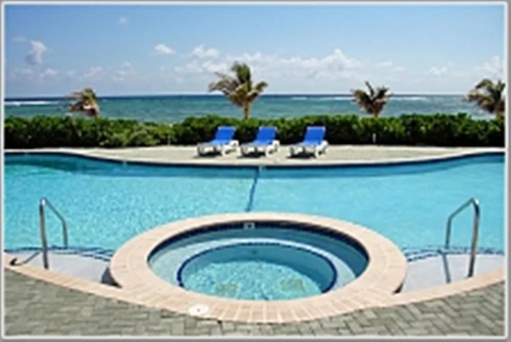 ****  Castaways Cayman Beach Resort North Side Cayman Islands