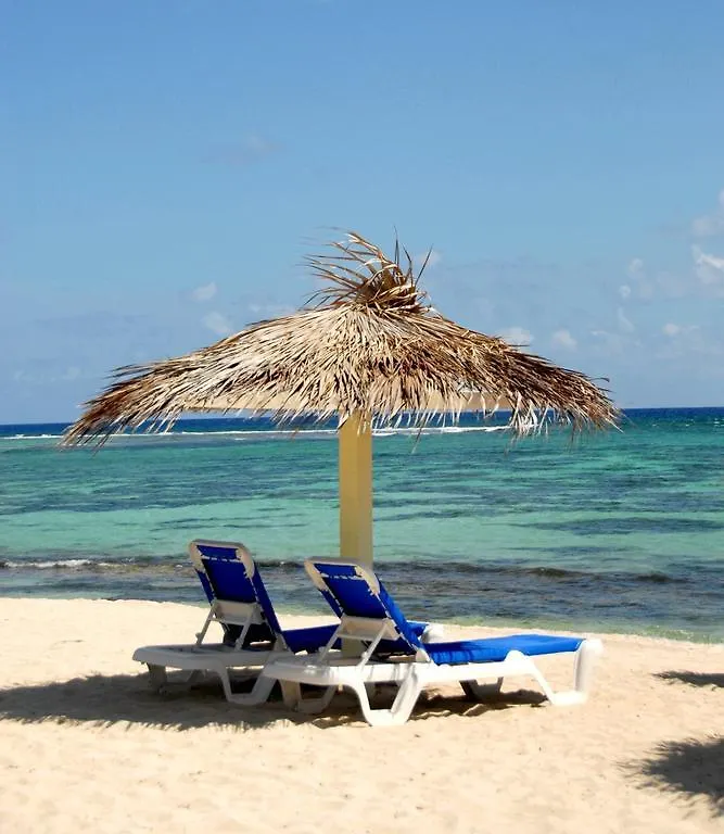 Castaways Cayman Beach Resort North Side 4*, Grand Cayman Cayman Islands